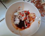 รูปขั้นตอนการทำที่ 2 ของ ยำไข่เจียวหมูสับน้ำพริกเผา