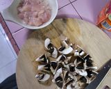 Gambar langkah 1 resipi Chicken Chilli Pesto Tortellini.
