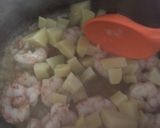 Foto del paso 5 de la receta Garbanzos del cocido con gambas