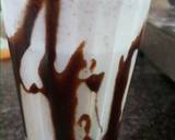 KitKat Freaky Shake recipe step 2 photo
