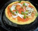 A picture of step 6 of Aloo Kulcha Pizza.