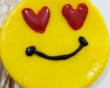 मिल्क पेड़ा इमोजी (Milk Peda Emoji recipe in Hindi) रेसिपी चरण 4 फोटो