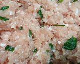 Hình bước làm 1 của món Canh bắp cải cuộn thịt