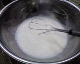 A picture of step 1 of Ice Cream in 1 Bowl♪ (So Easy, Even a Child Can Make It!).