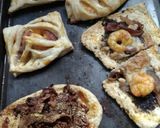 Foto del paso 2 de la receta: Empanadas de camarón, cebollas caramelizadas y tocino al brandy