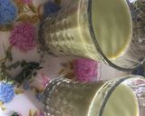 A picture of step 3 of Moringa milk and honey shake.