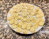 Foto del paso 7 de la receta: Pastel de maíz, caramelo y plátano (versión Isamara Amancio)