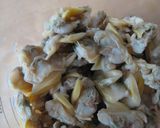 A picture of step 2 of Quick Clam Chowder.