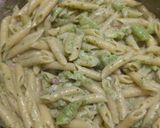 A picture of step 10 of Broccoli Pasta.