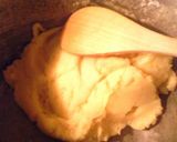 A picture of step 1 of Sunshines chocolate cream puffs.