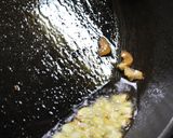A picture of step 2 of Pan-Fried Chicken Thighs with Balsamic Sauce.