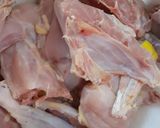 Foto langkah ke 1 dari resep Ayam Woku.
