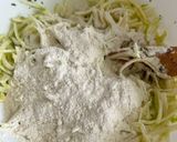 Cukkinis tócsni recept fázis 2 fotója