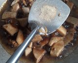 Foto langkah ke 7 dari resep Umbi Keladi Masak Kecap.