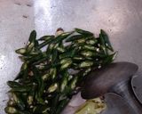Foto langkah ke 2 dari resep Jangan Lombok Krecek.