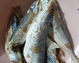 Foto langkah ke 1 dari resep Ikan Tamban Asin Oseng Tempe Kering.