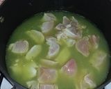 A picture of step 1 of Chicken And Vegetable Pie.