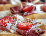 Foto del paso 3 de la receta: Tostas variadas
