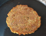बेसन वेजिटेबल चीला(besan vegetable chilla recipe in hindi) रेसिपी चरण 4 फोटो