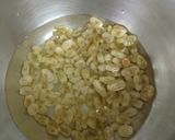 A picture of step 4 of Raw mango raisins juice.