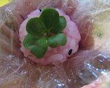 A picture of step 4 of Cute Bite-Sized Strawberry Onigiri (Rice Balls).