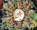 Foto del paso 8 de la receta: Ensalada de pera caramelizada y burrata