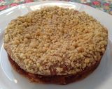 A picture of step 9 of Persimmon and Cream Cheese Crumble Gateau.