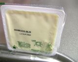 A picture of step 1 of Tofu and Crispy Jako Fish Salad.
