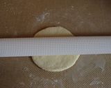 A picture of step 4 of Ring Shaped White Bread.