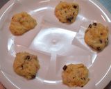 A picture of step 3 of Colorful Microwaved Cookies.