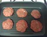 A picture of step 3 of Bacon Cheeseburger Salad.