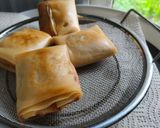 Foto langkah ke 5 dari resep Dimsum Goreng Isi Keju ft. Gohyong.