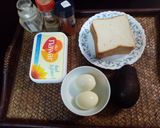 Avocado & egg sandwich রেসিপির ধাপ 1 ছবি