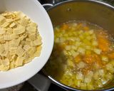 Karalábéleves recept fázis 4 fotója
