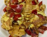 Foto langkah ke 3 dari resep Telur dadar paprika.