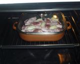 Kacsaszárnytő vele sült krumplival recept fázis 3 fotója