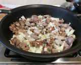 Foto del paso 3 de la receta: Guiso de mollejas con patatas al curry