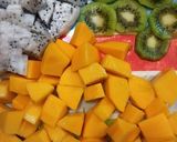 সুইট এন্ড সাওয়ার ফ্রুট সালাড রেসিপির ধাপ 1 ছবি
