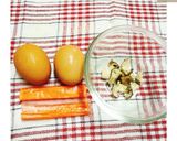 รูปขั้นตอนการทำที่ 1 ของ 🎌🥚🦀ไข่ตุ๋นปูอัดเห็ดหอม - Microwave Steamed Egg