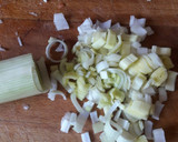 Foto del paso 2 de la receta: Salmón en salsa "exótica"