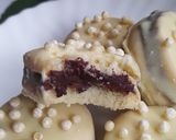 Foto del paso 5 de la receta: Alfajorcitos Con Relleno de Dulce De Leche Y Chocolate