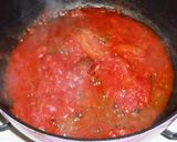 A picture of step 2 of Mozzarella Cheese and Tomato Sauce Pasta.