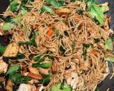 Hình bước làm 2 của món Mì sợi trứng xào chay