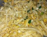 Foto langkah ke 4 dari resep Kwetiau Goreng.
