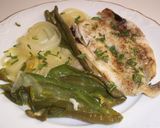 Foto del paso 12 de la receta Pescadilla al horno con pimientos verdes