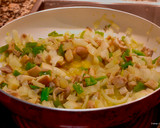Foto del paso 2 de la receta: Tortilla de patata con setas