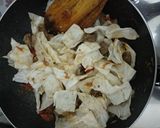 Foto langkah ke 9 dari resep Oseng Kubis Ati Ampela.