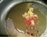 A picture of step 3 of Pasta alle Vongole Bianco.