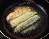 A picture of step 5 of Sardines Marinated in Tomato Nanban Sauce.