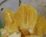 A picture of step 1 of After glow cocktail.